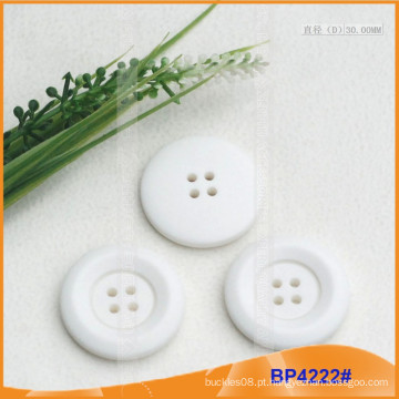 Botão de poliéster / botão de plástico / botão de camisa de resina para Brasão BP4222